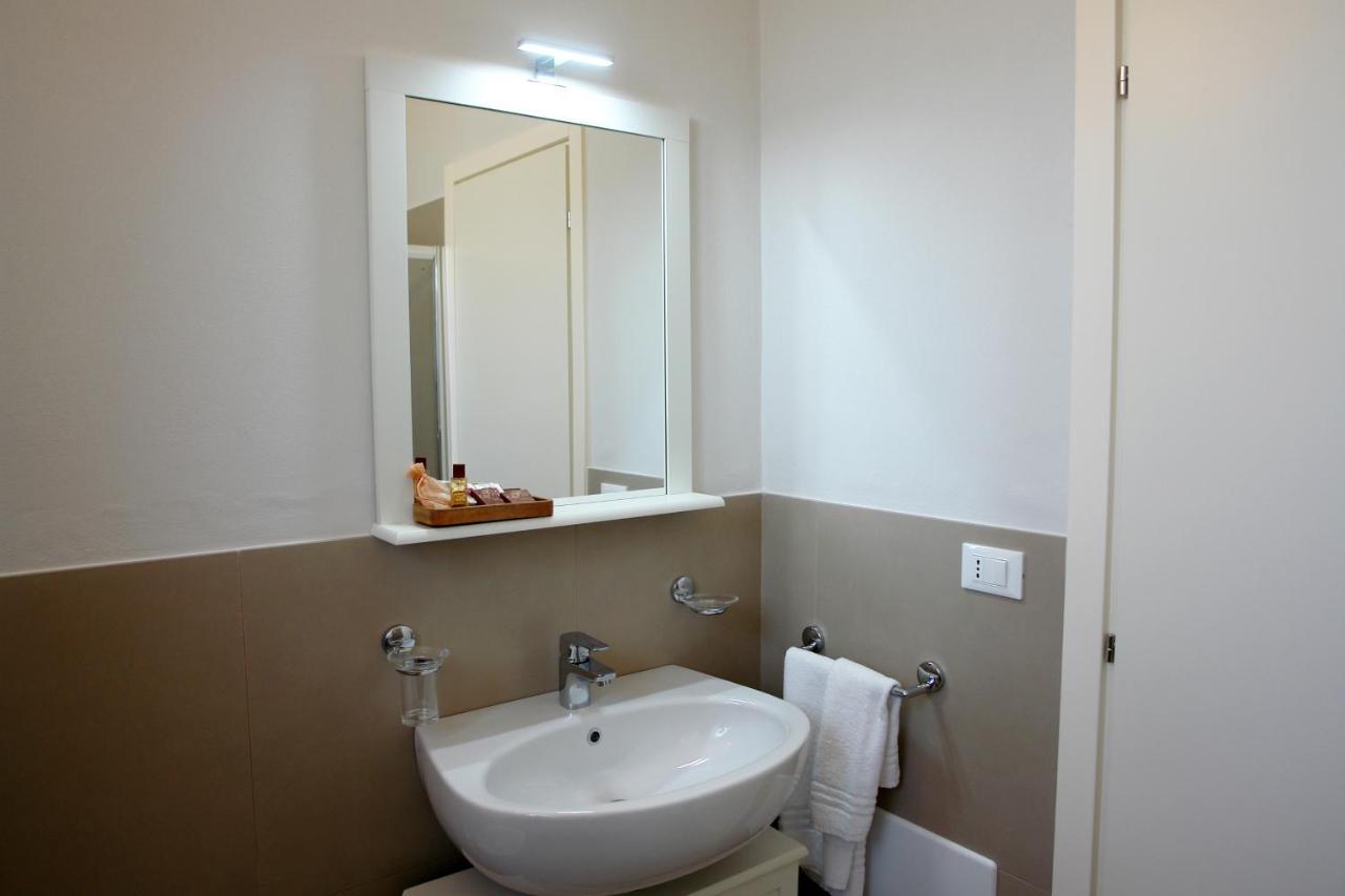 Bed And Breakfast Erilla Centenaro Ngoại thất bức ảnh